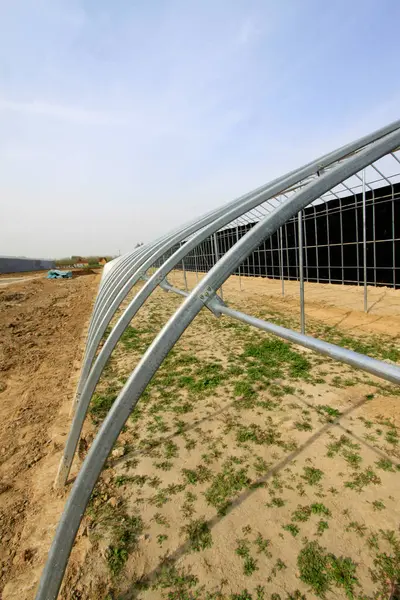 Sera için çelik çerçeve