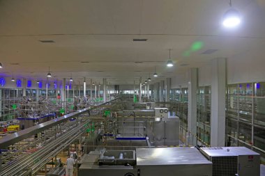 Luannan County - 21 Ekim 2016: Mengniu Süt Ürünleri (Luannan), Luannan County, Hebei Eyaleti, Chin