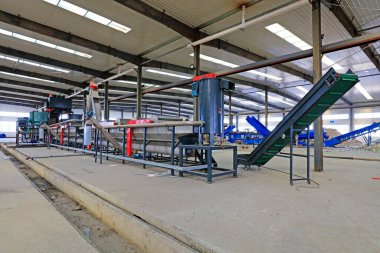 İşyerinde mekanik ekipman