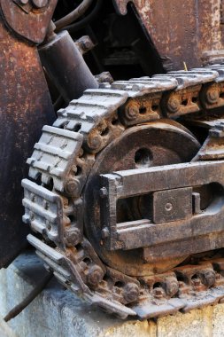 Terk edilmiş kömür madeni tırtılı, Kailuan ulusal maden parkında, 2 Ocak 2014 'te, Tangshan City, Hebei, Çin. 