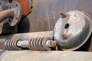 Mekanik yay aygıtı, fotoğrafa yakın çekim