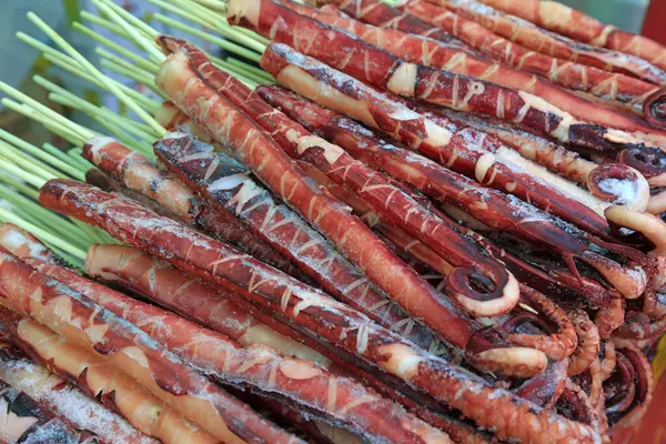 Çin yemeği Ahtapot ücreti, fotoğrafa yakın çekim.