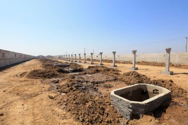 İnşaat alanında güçlendirilmiş beton prefabrikasyon