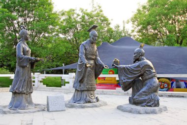 Antik Çince karakter heykeli, fotoğrafa yakın çekim 