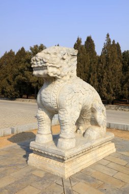 Çin antik Kylin heykelleri