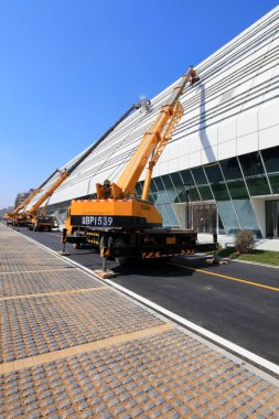 İnşaat alanı, fotoğrafa yakın çekim.