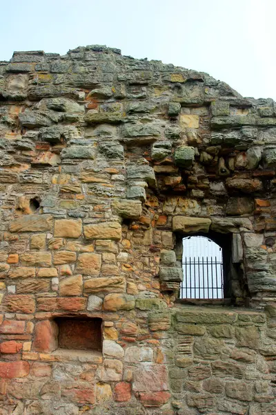 Aziz Andrews - 15 Eylül 2016: Şatonun kalıntıları, Aziz Andrews, İngiltere