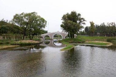 Taş kemer köprüsü.