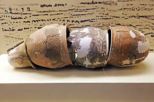 Antik çağlarda Chin 'de ortaya çıkarılan kültürel kalıntılar