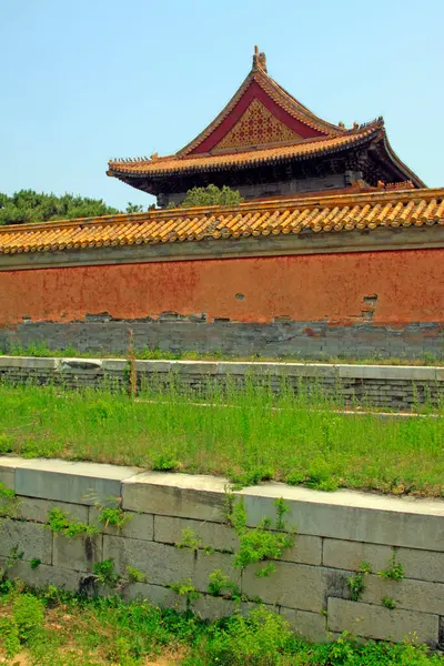 Eski Çin 'de çatı ve duvarlar, fotoğrafa yakın çekim.