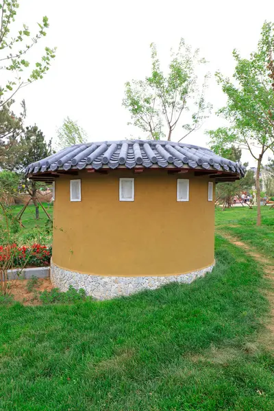 Fujia 'daki Zhangzhou toprak binasının minyatür manzarası.