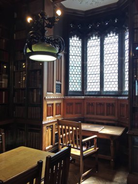 Manchester - 27 Temmuz: John Rylands Kütüphanesi 'nin üçüncü kat çalışma odası, 27 Temmuz 2016, Manchester, İngiltere.
