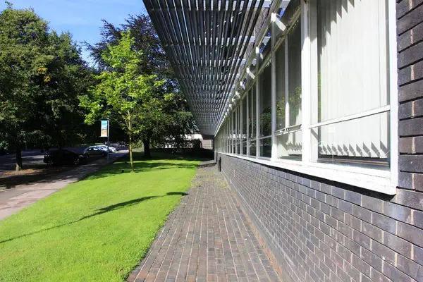 Birmingham - 11 Eylül 2016: Birmingham Üniversitesi Biyoloji Fakültesi, İngiltere