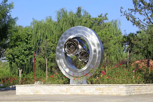 Paslanmaz çelik heykel gülleri