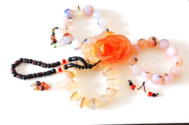 Yeşim oyma sanatı ve zanaatı