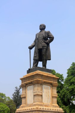 Guangzhou, Çin - 5 Nisan 2019: Zhongshan Memorial Hall 'da Sun Yat-sen Heykeli, Guangzhou, Guangdong Eyaleti, Çin