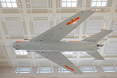 Pekin - 28 Haziran 2019: Savaşçılar havada asılı, Çin Halk Devrimci Askeri Müzesi, Pekin, Çin