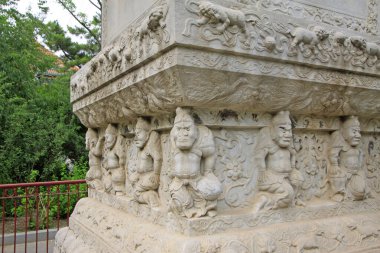 23 Mayıs 2014 'te Pekin, Çin' de Pekin Parkı 'ndaki Binlerce Buda Binası