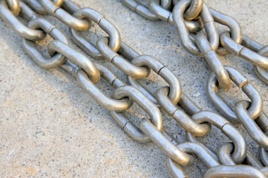 Demir zincir, fotoğrafa yakın çekim.