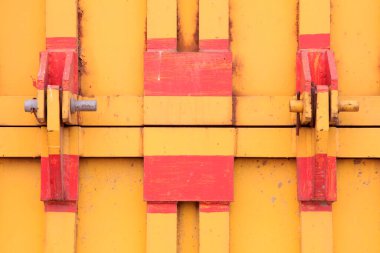 Renkli metal parçalar, fotoğrafa yakın çekim