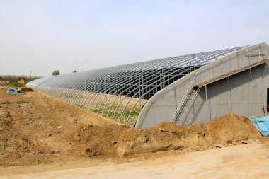 Sera için çelik çerçeve