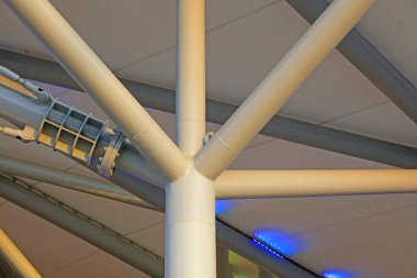 Çelik boru inşaatı manzarası