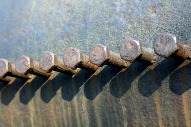 Paslı cıvata, fotoğrafa yakın çekim