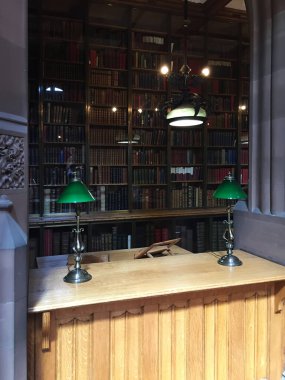 Manchester - 27 Temmuz: John Rylands Kütüphanesi 'nin üçüncü kat çalışma odası, 27 Temmuz 2016, Manchester, İngiltere.