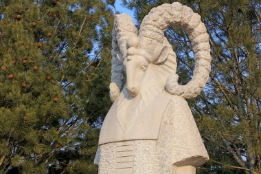 Çin antik tapınak hayvan heykeli