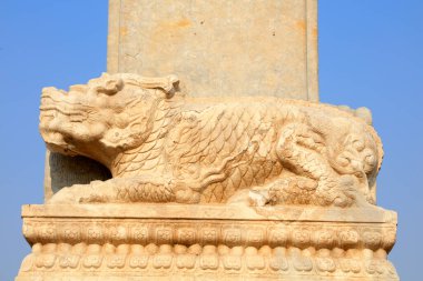 Çin antik taş oymaları