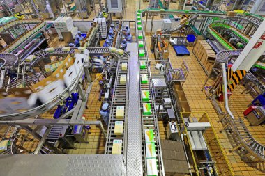 Luannan County - 21 Ekim 2016: Mengniu Süt Ürünleri (Luannan), Luannan County, Hebei Eyaleti, Chin