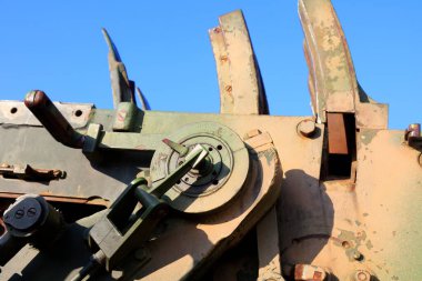 Uçaksavar makineli tüfeğinin yerel özelliği