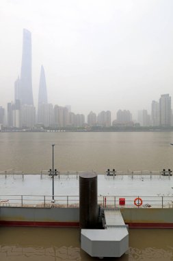 Çin Haze 'deki Şangay Bund