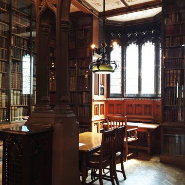 Manchester - 27 Temmuz: John Rylands Kütüphanesi 'nin üçüncü kat çalışma odası, 27 Temmuz 2016, Manchester, İngiltere.