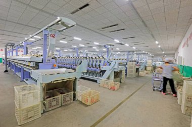 Tangshan City - 20 Ekim 2016: spin fabrikasında, Tangshan City, Hebei, Chin