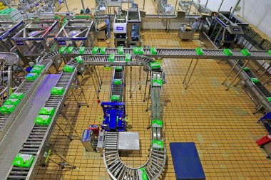 Luannan County - 21 Ekim 2016: Mengniu Süt Ürünleri (Luannan), Luannan County, Hebei Eyaleti, Chin