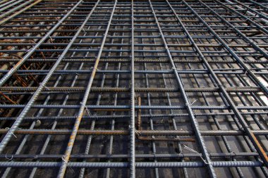 bükülmüş çelik çekiş, yakalama, fotoğrafa yakın çekim.