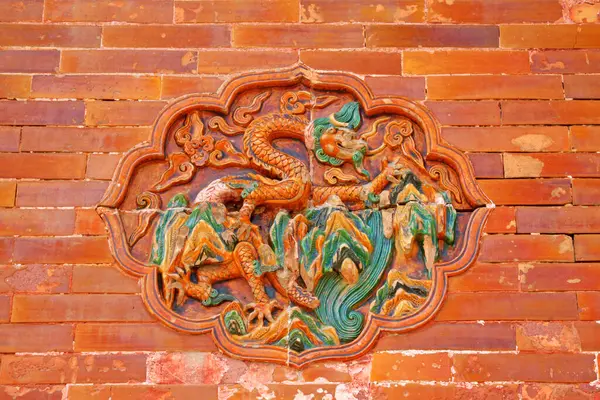 Jöleli taş heykel, Çin antik mimari manzarası Chin 'de.