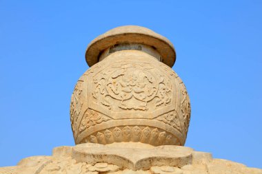 Çin antik taş heykelleri