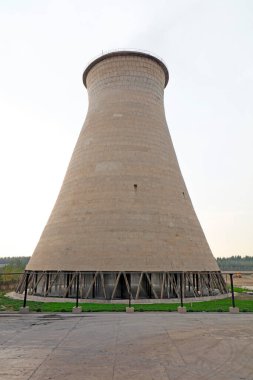 Endüstriyel Su Kulesi, fotoğrafa yakın çekim