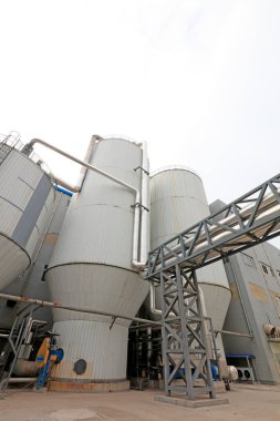 Kağıt fabrikasındaki makine ekipmanları