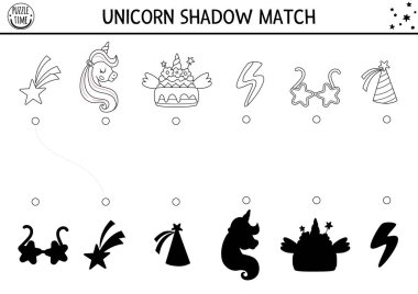 Tek boynuzlu at siyah beyaz gölgesi gökkuşağı pastası, doğum günü şapkası, kayan yıldız aktivitesiyle eşleşiyor. Sihirli dünya bulmacası. Doğru siluet yazdırılabilir çalışma tablosu bul, oyun. Çocuk için peri masalı boyama sayfası