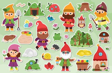 Vektör cüce etiket paketi. Sihirli yaratıklarla sevimli yamalar. Woodland, bahçe cücesi ikonu koleksiyonu. Fantezi orman çizimleri. Benimkiyle, evimle, mücevherlerimle, ormanımla, hayvanlarımla