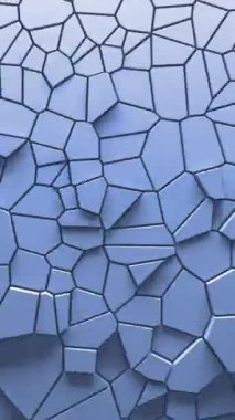 Mavi voronoi bloklarının hareket eden ve yayılan soyut animasyonları. Minimum ışık temiz kurumsal arka plan. Üç boyutlu geometrik duvar döngü hareketi. Çokgen elementler yer değiştirme videosunu döndürüyor. Dikey video.