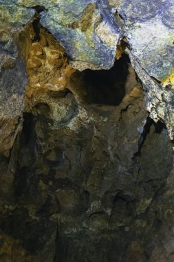 Kafatası mağaralarında jeolojik yapılar ve kireçtaşı oluşumları Benidoeig, Valencia 'da Cueva de las Calaveras