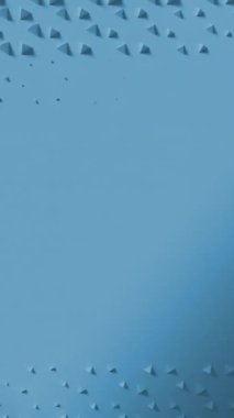 Gölgeli piramitlerin oluşturduğu mavi yüzey. Ekstrakte etmek animasyon döngüsü oluşturur. Temiz, parlak üçgen hareketi. Dikey video.