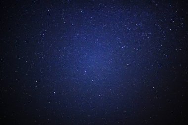 Evrendeki yıldızlar ve uzay tozu