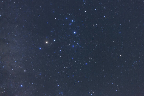 Галактика Млечный Путь со звездами и космической пылью во Вселенной