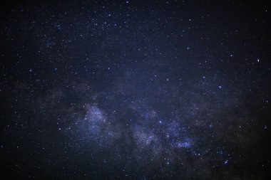 Samanyolu yıldız ve evrenin uzay tozu ile yakın çekim 