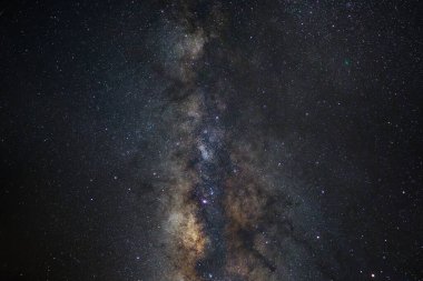 Samanyolu yıldız ve evrendeki, uzun pozlama fotoğraf, tahıl ile uzay tozu ile.